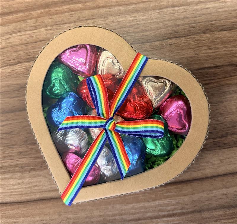 Pride Kraft Heart Box